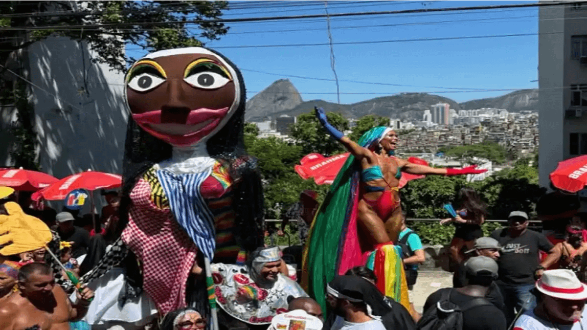 O Carnaval e os blocos de rua para 2027. Passo a passo no blog Conversa Pronta.