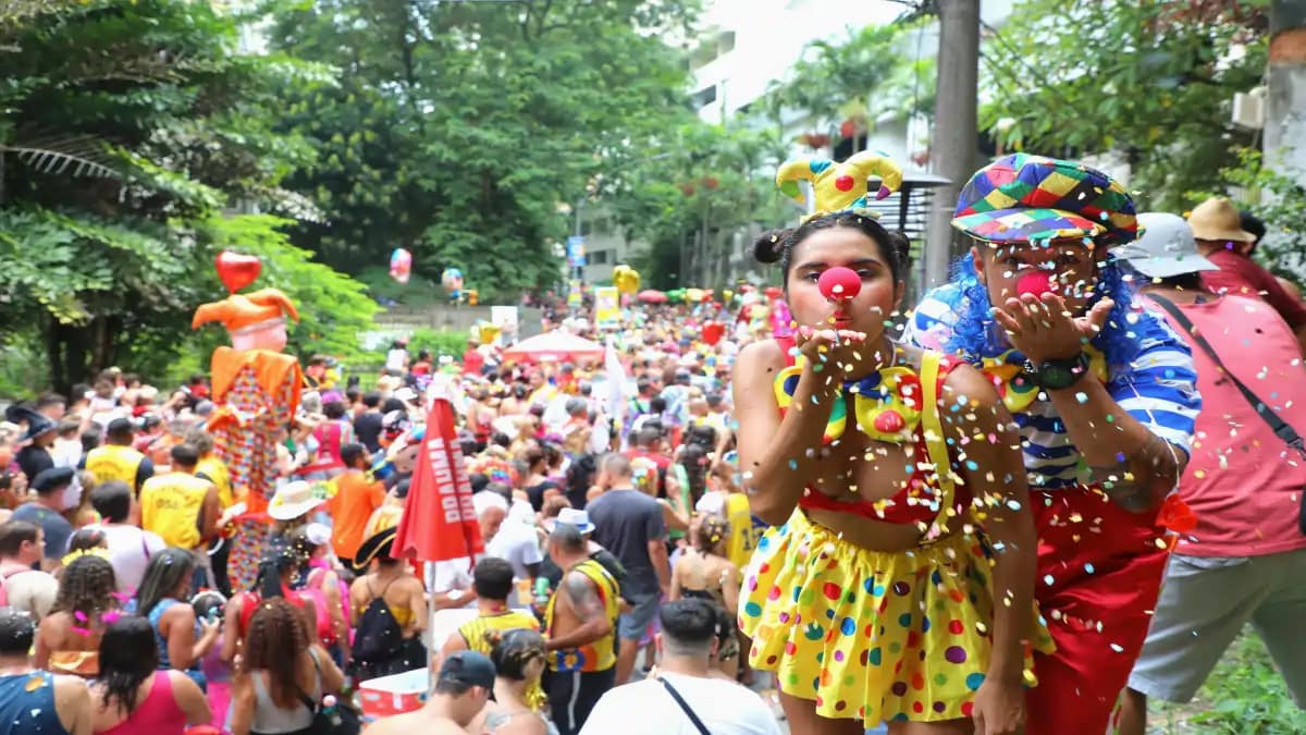 Carnaval e os blocos de rua para 2027. Passo a passo e dicas no blog Conversa Pronta.